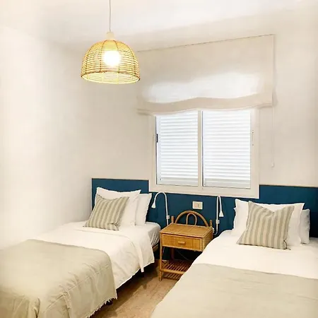 Pool In Cristianos, Excellent Location * Los Cristianos (Tenerife)